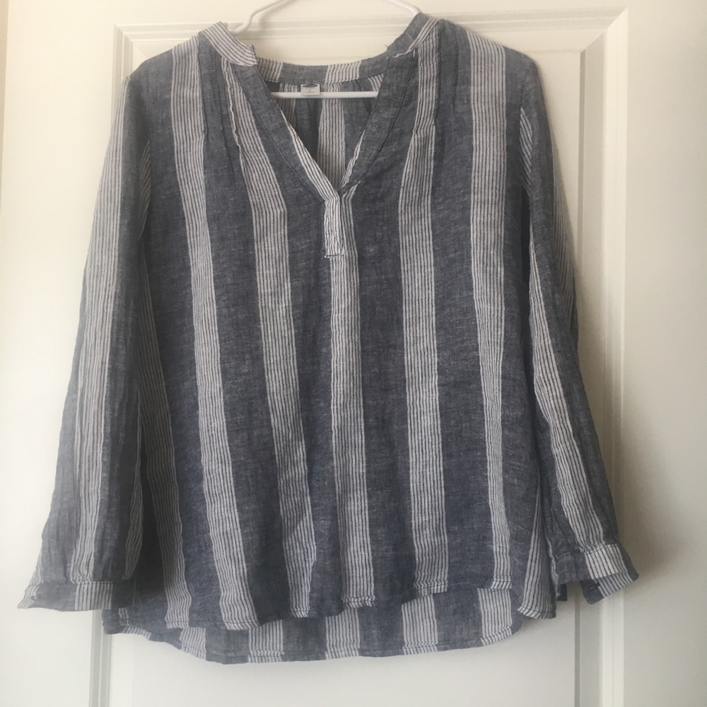 Old Navy lightweight striped vacation tee